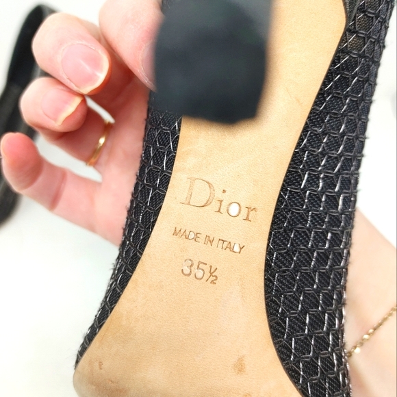 Christian Dior Essence Charcoal Mesh Pointed Toe Pumps Size 35 1/2 - Picture 11 of 11
